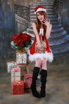 18122008_Stephanie Lee the Santa Girl00083