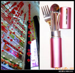 逛批發商場 竟然入了一手旅行餐具