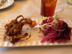 P1070558-炸軟殼蟹配酸菜