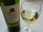 P1100588-阿根廷的Chenin Blanc，有淡淡的青檸味及煙草味，配以銀鱈魚西京燒，變成其Dry的白酒，正!