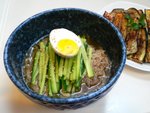 P1130876－韓式冷麵配地中海式烤茄子（素菜）