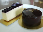 P1030200-Blue Berry Cheese Cake & Chocolate Truffle Cake