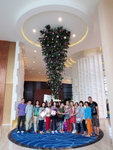 LAM07467 酒店大堂特殊擺設將聖誕樹倒轉在天花上