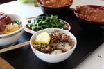 地道雪菜玉絲飯
IMG_9180