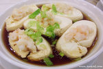 百花蒸釀豆腐(午市套餐價HK$48)﹕豆腐上的蝦膠比我想像中彈牙，讚﹗