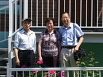 2008年  吳仕銓伉儷遊多倫多.( 左:同班梅桂林 )