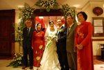 何宗慶夫婦和親家.
