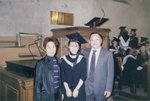 2001年　　潔貞大學畢業了.