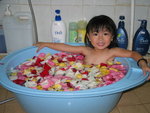 又泡花瓣浴
15/05/2007