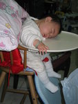 坐坐下就睡著(1)
02/02/2005