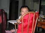 玩躲貓貓
16/04/2005