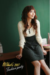 3-2-108 長袖裙款(黑色) 質料: 含兔毛毛料尺寸:裙長78cm 胸闊86cm 臀闊56cm 肩闊37cm 售價$83