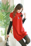3-2-128 毛&#32466;配胸花連身裙(紅色) 質料: 毛&#32466; 尺寸﹕衣長:80cm 胸圍88cm 肩&#23515;34cm 售價﹕$79