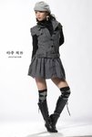 YL6017-無袖連身百褶裙(灰色) 質料﹕毛尼 尺碼:均碼 胸圍84cm 肩寬40cm 衣長80cm 售價﹕$89