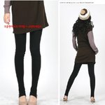 YL910-冬裝長褲襪(藏青色) 質料﹕彈力棉 尺碼均碼：腰圍60-70cm 褲長98cm 售價﹕$55