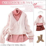 3382-兩件套高領上衣(粉紅色) 質料﹕針織 呎吋 : 均碼 內衣：肩寬37-39cm 胸圍80-85cm 衣長55cm 領高20cm 
外套：肩寬37-39cm 胸圍86-88cm 衣長38cm 袖長55cm 售價$59