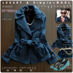 7020-韓版外套(寶藍色) 質料﹕仿羅馬呢 尺碼 S：肩寬36cm 胸圍86cn 衣長60cm 袖長58cm M﹕肩寬38cm 胸圍92cm 衣長60cm 袖長58cm L﹕肩寬40cm 胸圍96cm 衣長60cm 袖長58cm 售價$109