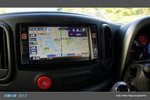 這是車上的GPS，很好用，輸入目的地的電話號碼就可以了。