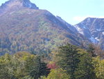 黑岳：部份樹葉在轉色中
