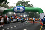 起跑線再次預備！
HKMarathon12Feb06_20042s