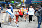 「全馬」參賽者熱身中！
HKMarathon12Feb06_20081s