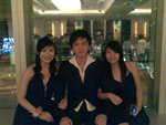 Kerrie & Sang & Food