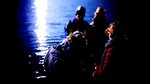片中淡淡的流露著這群少年的哀傷及孤獨,沒有誰對誰錯就是人與人之間的錯落,值得一看