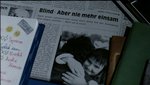 大部份是重複克制壓抑,轉捩點在於報紙上的一句"blind,but not lonely"可惜德文沒有翻譯出來,是不是刻意的呢?