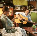 細細想想是過去因害怕因難為情而所留下的違憾或錯失的時光,影片沒有用上傷感的拍攝手法反而處處留露出幽默,這反而是這片令人感動之處,也是令人有所反思的地方,片中的角色也演繹得十分傳神,很好看的一套電影