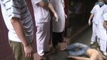 這片記錄了幾個個案幾個在醫院及急救車上的人物,也有其代表性,雖然涉獵不深,但寫實及性情流露方面不錯,也有點點反映社會當中的問題,對於完全不知當中的我來說,淺嘗下也算不錯了