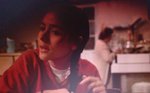 睇完後search番有關資料原來有好多提名,來頭認真不少,講番套片,女角漂亮而脫俗,眼神堅定,完全可以表現到女角既堅強固執而有主見既性格,真係睇唔出原來依套係佢第一套片