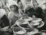 電影是為麻瘋病人而拍攝,女導演Forugh Farrokhzad(對,是伊朗是女導,很難得)用近乎記錄片模式在一個麻瘋村落拍攝