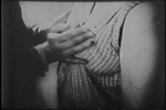男女子一同看街下又出現另一隻手,一個女子以男性裝束出現在研究斷手(沒有穿洞沒有螞蟻),當中又有腐爛最後剩下腋毛變海膽(性又或者是羞愧之意),最後街下女子將斷手放在懷中呆於馬路上,鏡頭回轉男子一面幸災樂禍之感,女子以旁觀者身份看不出立場,再來是男子的性需要(這個相當大膽而且男子樣貌相當邪惡),女子一面不滿男子拖著一大堆物件走向女子(錢財道德責任等等)