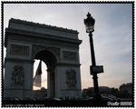 Arc de Triomphe at night