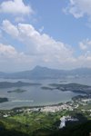 望著世界第二大觀音像下山, 留意黃嶺落桐梓好多支路.
