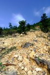 近昂平路段, 旁邊山泥仲好嚴重