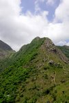 狗牙嶺主峰,條路睇落好直!!!