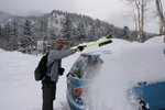 司機清理積雪
20071231_IMG_4387