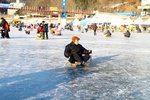 伯伯扒得好快
20100122_05511