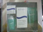 家品茶 006 - Biotherm B day present , thanks