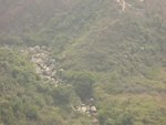 遠眺看完方包石的退路