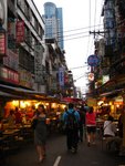 真係好似香港廟街或者係深水埗