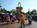 HK Disneyland 050830 020