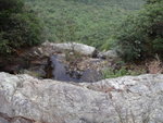 至連環瀑頂, 其實山路有路可往第三層瀑底, 錯過了添
DSC05169