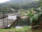 村路中左望大水坑水壩
DSC05502