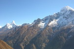 左至右, Ama Dablam (6856m) & Thamserku (6823m)
04NL0121