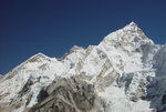 Everest (8850m)在中間, 右是Nuptse (7861m)
04NL0389