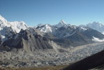 Khumbu Glacier and Ama Dablam (6956m)
04NL0407
