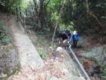 真係有條路噃, 重有欄杆添
DSC03824