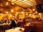 晚飯于在Av Tacna中的Mabey Hotel 內的Don Anthonio Restaurant, 坐位就在表演台旁
IMG_0523b
